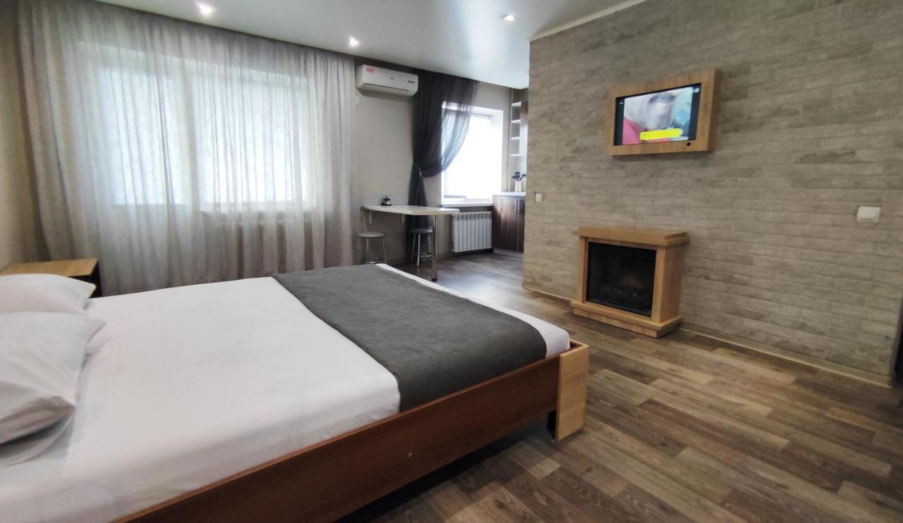 Люкс В Центре Металлургов 31 Kr Apartments كريفوي روغ المظهر الخارجي الصورة