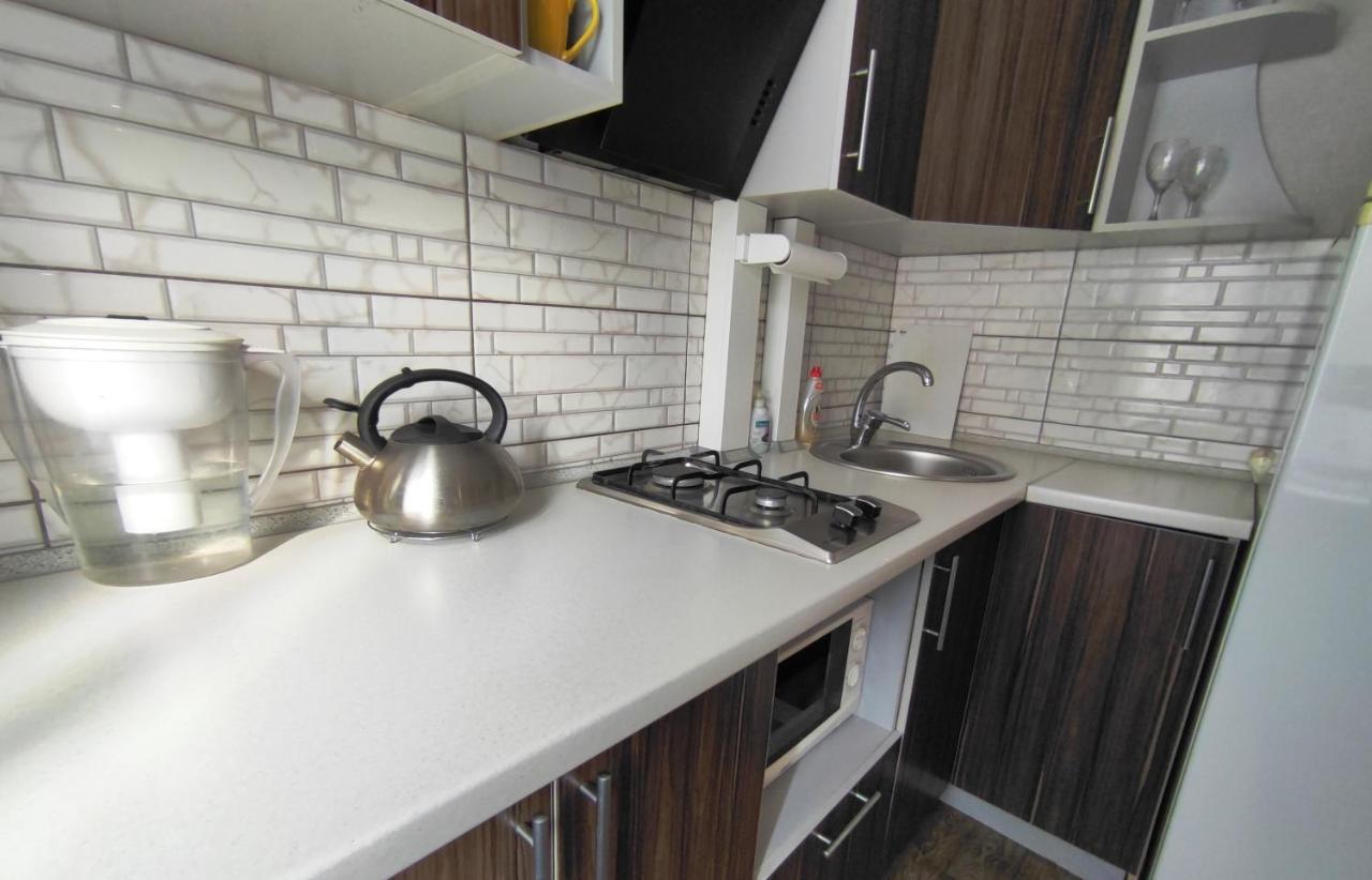 Люкс В Центре Металлургов 31 Kr Apartments كريفوي روغ المظهر الخارجي الصورة